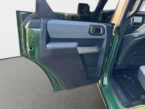 Used 2022 Ford Bronco Black Diamond image 24