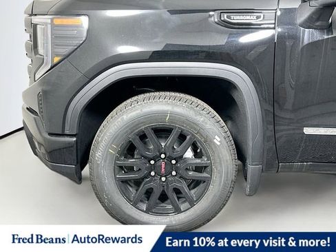 New 2026 GMC Sierra 1500 Elevation image 20