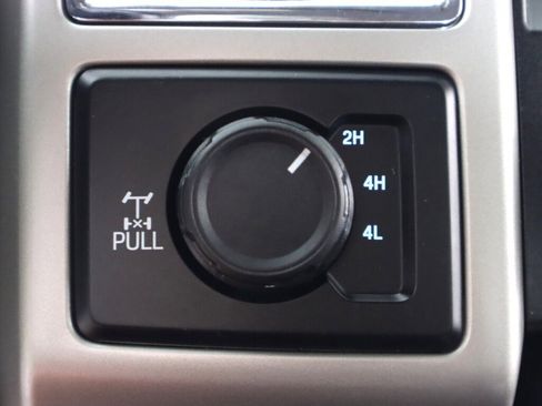 Used 2017 Ford F350 Lariat w/ Camper Package AWD/4WD image 29