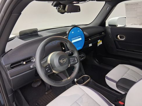 New 2026 MINI Cooper 2-Door Hardtop FWD image 2