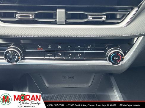 Certified 2026 Chevrolet Equinox LT FWD image 22
