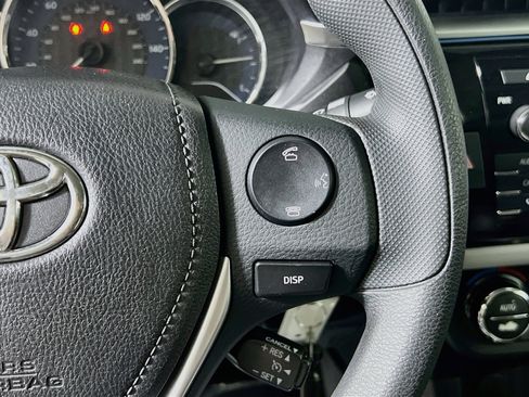 Used 2016 Toyota Corolla LE FWD image 20