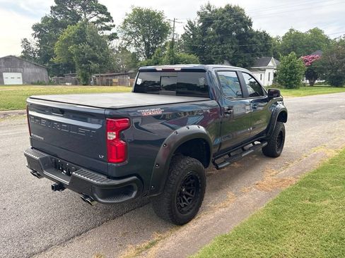 Used 2019 Chevrolet Silverado 1500 LT Trail Boss AWD/4WD image 7