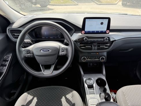 Used 2025 Ford Escape Active image 15