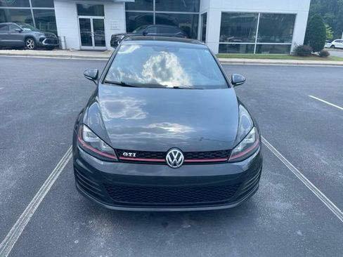 Used 2016 Volkswagen GTI SE w/ Lighting Package (SEL) FWD image 4