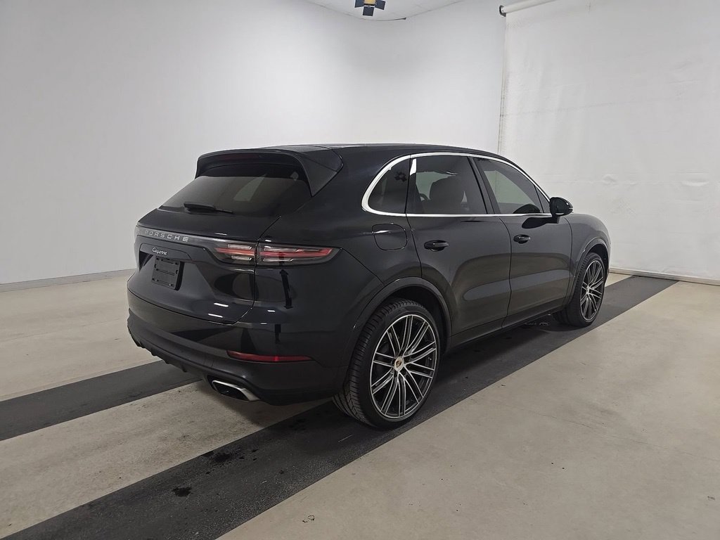 Used 2019 Porsche Cayenne AWD/4WD image 4