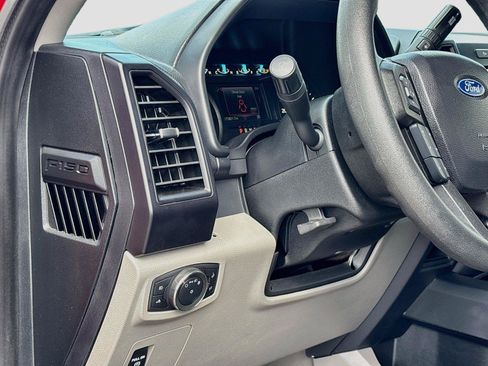 Used 2020 Ford F150 XL w/ Equipment Group 101A Mid RWD image 10
