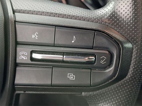 Used 2023 Chevrolet Colorado W/T image 14