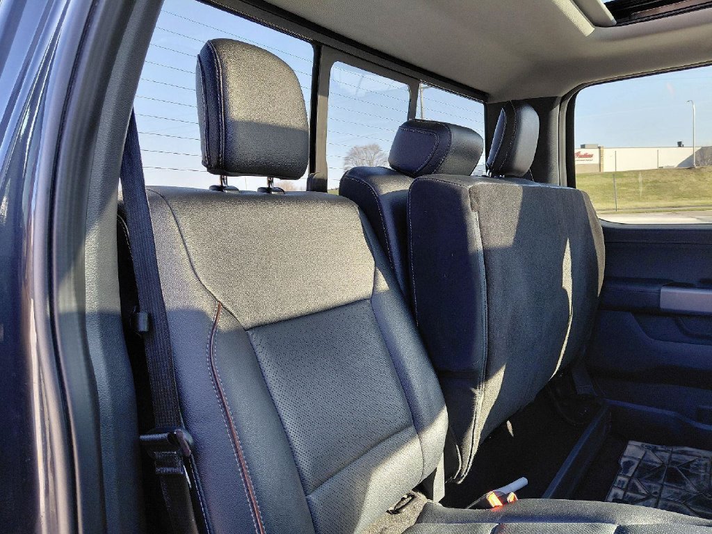 Used 2022 Ford F150 Lariat w/ Equipment Group 502A High AWD/4WD image 18
