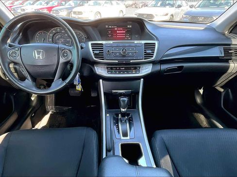 Used 2014 Honda Accord Sport image 15