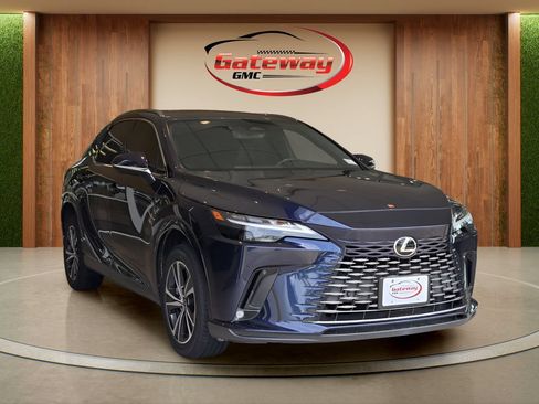 Used 2023 Lexus RX 350 Premium w/ Cold Area Package FWD image 3