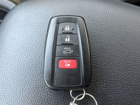 Used 2024 Toyota RAV4 XLE w/ Convenience Package FWD image 32