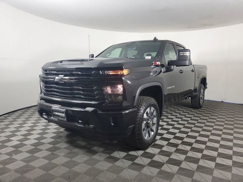 New 2026 Chevrolet Silverado 2500 Custom w/ Custom Value Package image 8