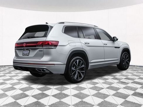 Used 2025 Volkswagen Atlas SEL Premium R-Line image 39