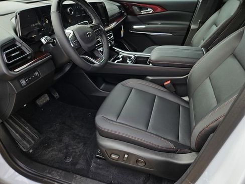 New 2026 Chevrolet Traverse Z71 w/ Enhanced Driving Package image 12