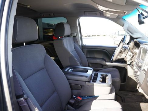 Used 2017 Chevrolet Silverado 1500 LT w/ All Star Edition image 21