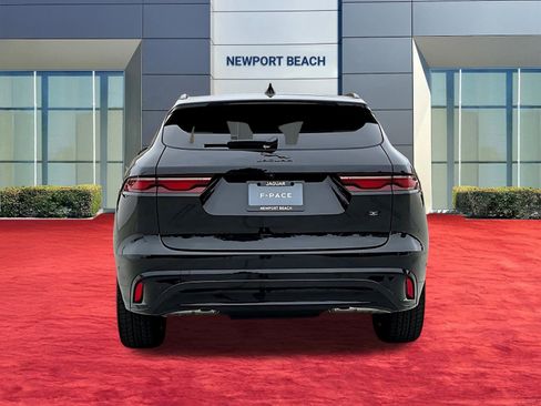 New 2026 Jaguar F-PACE R-Dynamic S image 5