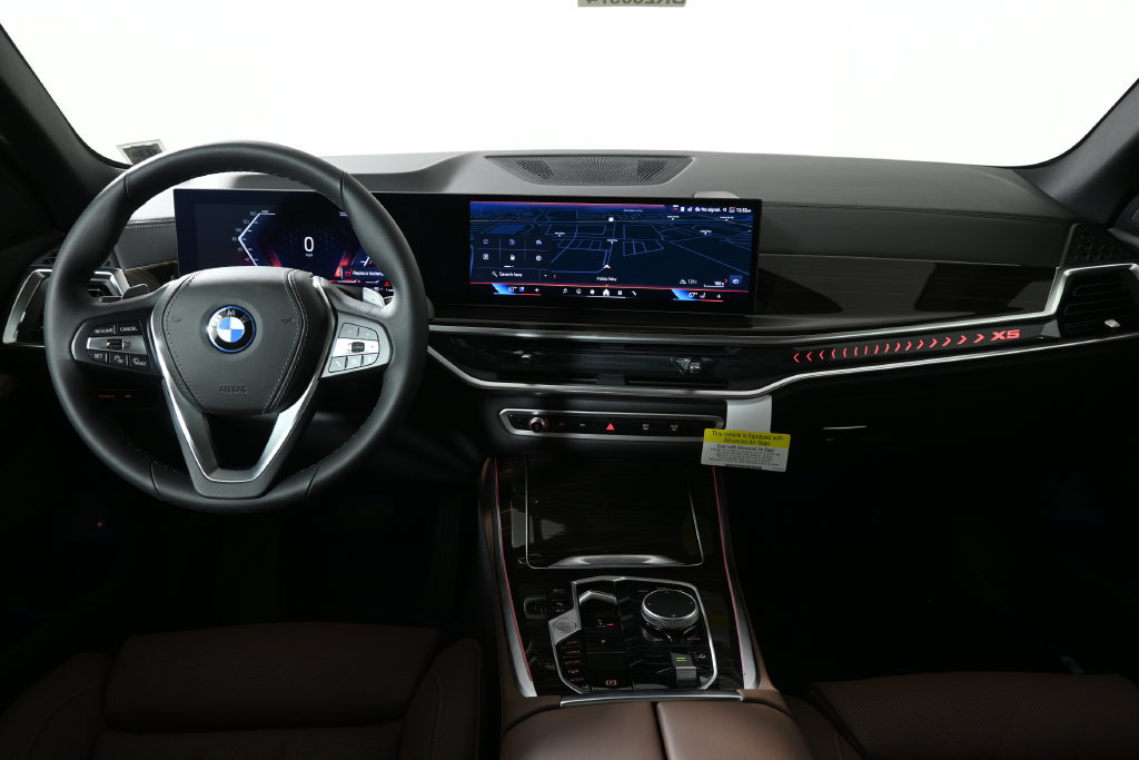 Used 2026 BMW X5 xDrive50e w/ Climate Comfort Package AWD/4WD image 16