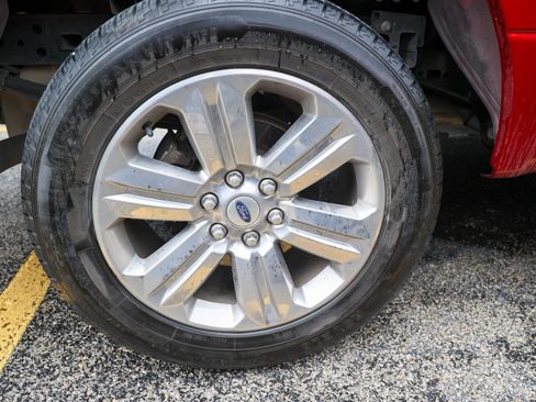 Used 2019 Ford F150 XLT w/ Equipment Group 302A Luxury RWD image 14
