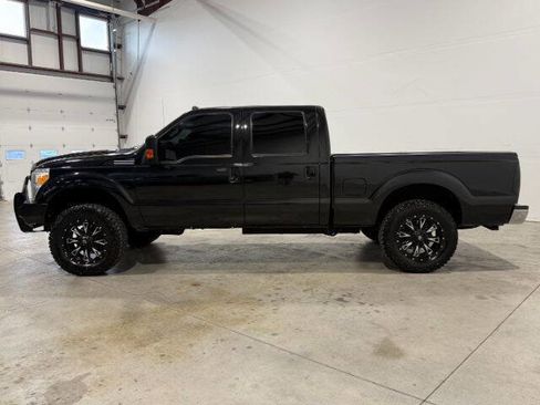 Used 2014 Ford F250 Lariat w/ Lariat Interior Package AWD/4WD image 12