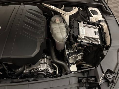 Used 2022 Audi A4 2.0T Premium Plus w/ Premium Plus Package image 26