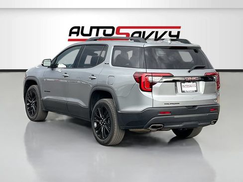 Used 2023 GMC Acadia SLE w/ Driver Convenience Package FWD image 5