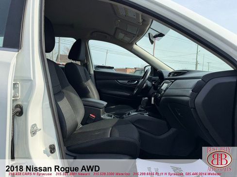 Used 2018 Nissan Rogue S AWD/4WD image 14