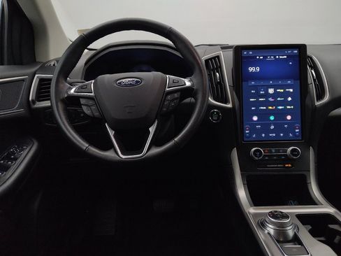 Used 2024 Ford Edge SEL image 22