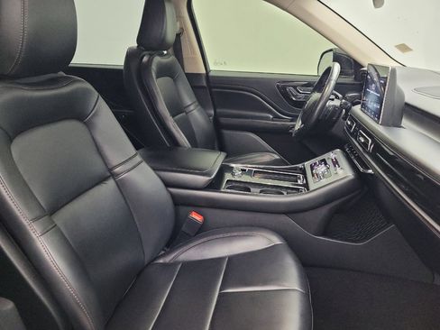 Used 2021 Lincoln Aviator 2WD w/ Elements Package image 21