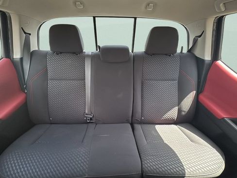 Used 2022 Toyota Tacoma SR5 w/ Technology Package RWD image 10