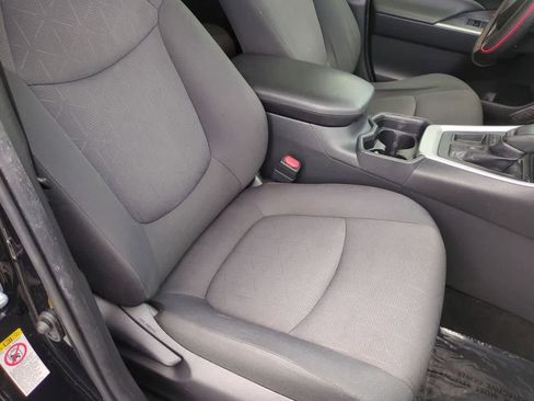 Used 2019 Toyota RAV4 XLE w/ Convenience Package image 23