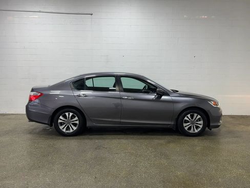 Used 2015 Honda Accord LX image 2