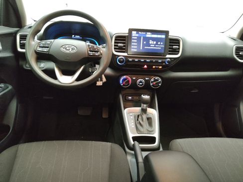 Used 2023 Hyundai Venue SE w/ Cargo Package image 22