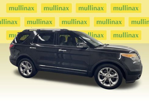 Used 2015 Ford Explorer Limited image 2