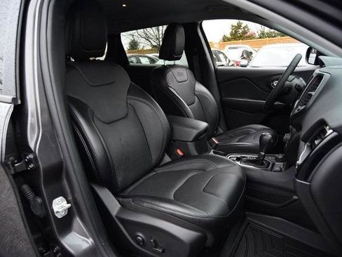 Used 2023 Jeep Cherokee Altitude Lux image 21