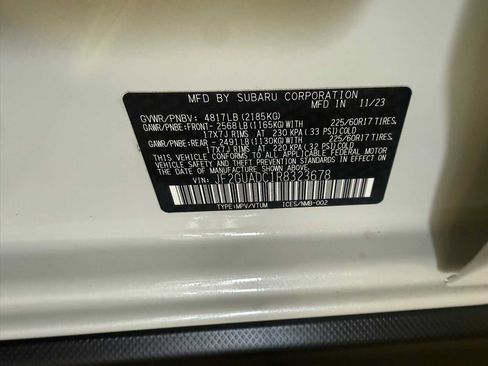 Certified 2024 Subaru Crosstrek 2.0i Premium AWD/4WD image 39