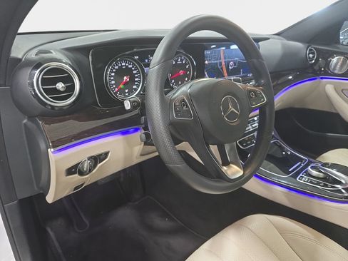 Used 2017 Mercedes-Benz E 300 image 24