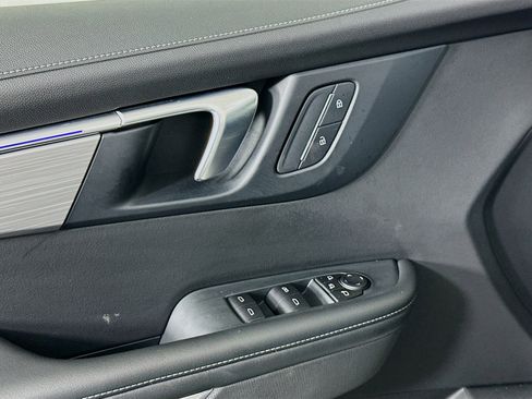 Used 2025 Buick Enclave Preferred image 15