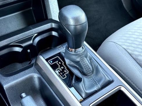 Used 2023 Toyota Tacoma SR5 RWD image 18