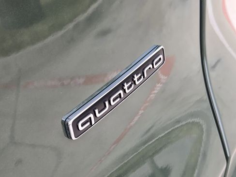 Certified 2025 Audi Q5 Prestige image 12