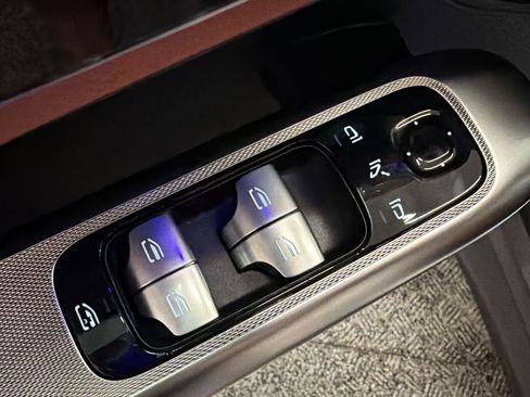 New 2026 Mercedes-Benz GLC 43 AMG 4MATIC image 13
