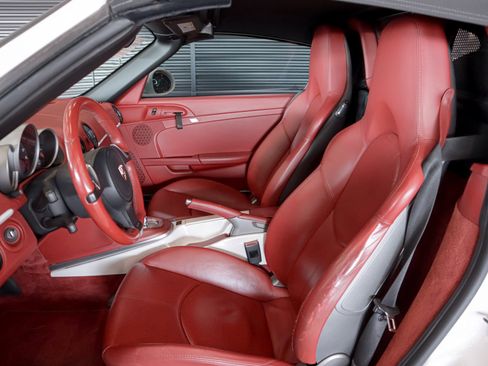 Used 2011 Porsche Boxster Spyder image 5