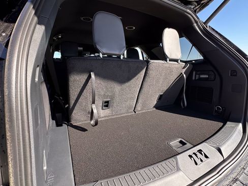 New 2026 Ford Explorer ST-Line w/ ST-Line Street Pack image 31