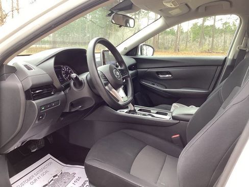 Used 2023 Nissan Sentra SV image 10
