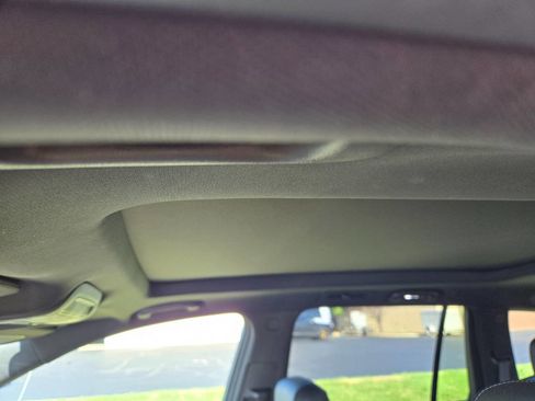 Used 2020 Cadillac XT6 Premium Luxury image 24