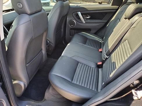 Used 2025 Land Rover Discovery Sport S image 12
