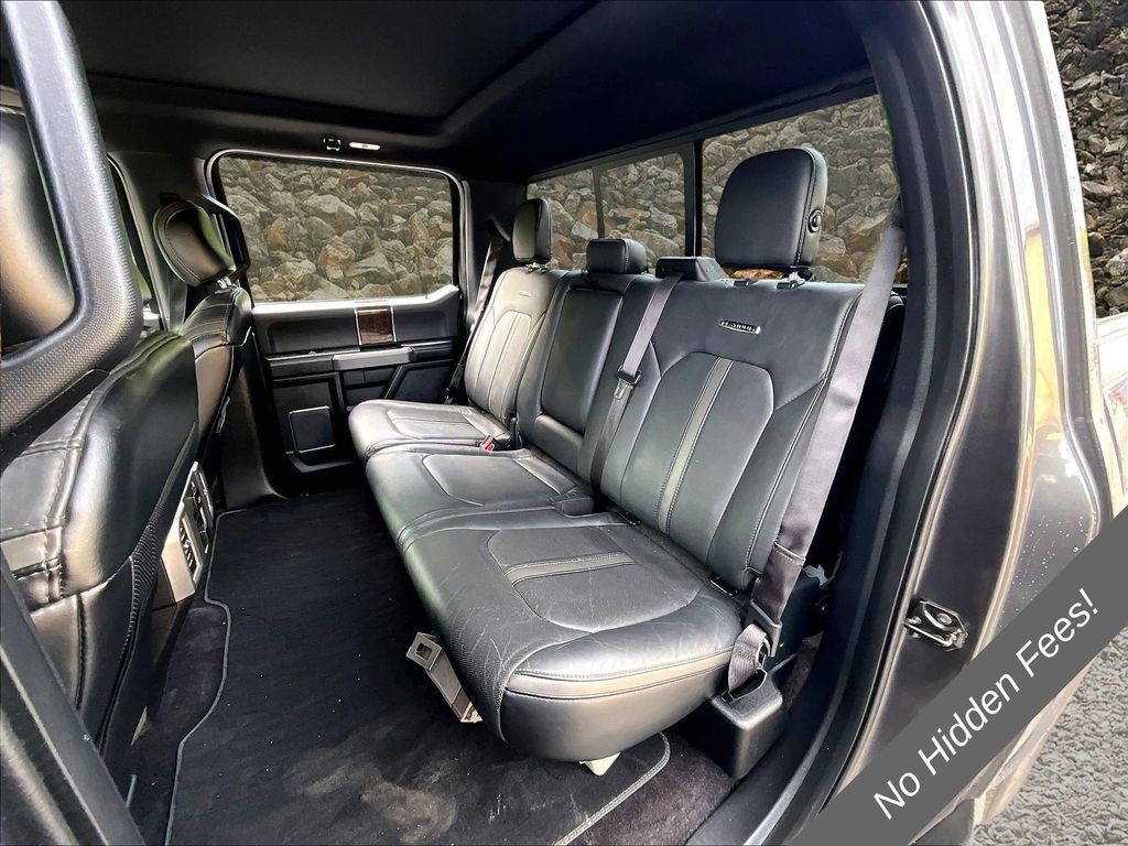 Used 2015 Ford F150 Platinum w/ Equipment Group 701A Luxury AWD/4WD image 23