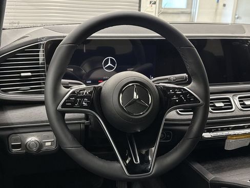 New 2026 Mercedes-Benz GLE 450 4MATIC Coupe image 23