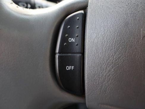 Used 2003 Ford F350 Lariat image 29