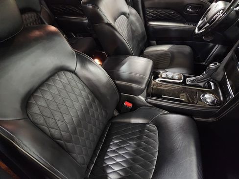 Used 2024 INFINITI QX80 Sensory image 29